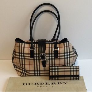 *SOLD*Authentic Burberry Bag w/ Wallet